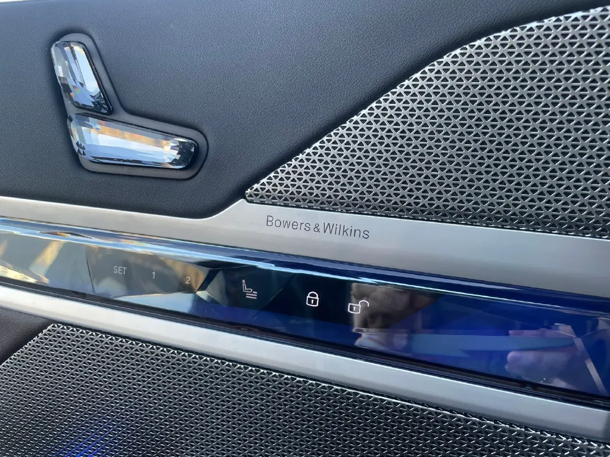 2023 BMW 7 Series 3.0T 272HP L6 8AT,autocango,china used car exporter,china ev exporter,chinese used car exporter,chinese used ev exporter