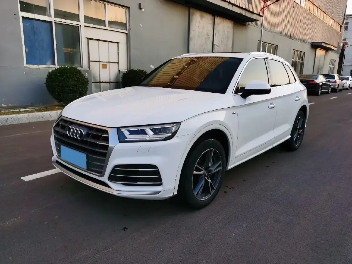 2020 Audi Q5L 2.0T 190HP L4 7DCT