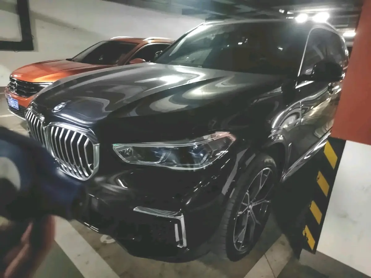 2022 BMW X5 3.0T 333HP L6 8AT