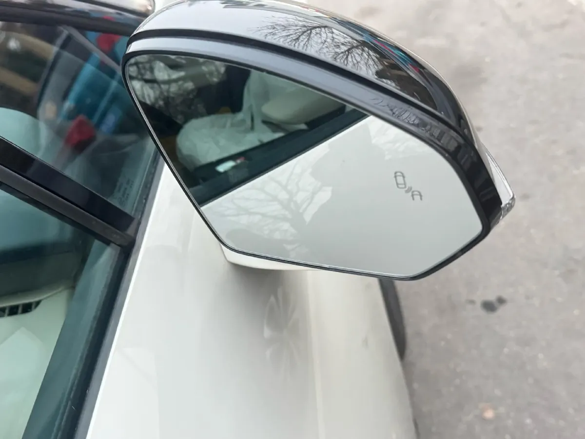 2026 LYNK&CO Z20 BEV,autocango,china used car exporter,china ev exporter,chinese used car exporter,chinese used ev exporter