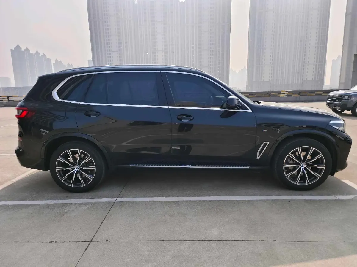 2022 BMW X5 2.0T 245HP L4 8AT,autocango,china used car exporter,china ev exporter,chinese used car exporter,chinese used ev exporter