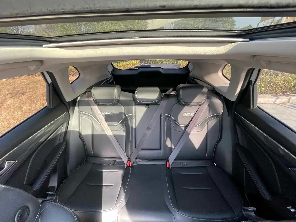 2021 Haval Jolion 1.5T 150HP L4 7DCT,autocango,china used car exporter,china ev exporter,chinese used car exporter,chinese used ev exporter