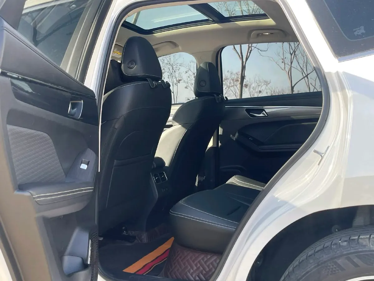 2021 Haval Jolion 1.5T 150HP L4 7DCT,autocango,china used car exporter,china ev exporter,chinese used car exporter,chinese used ev exporter