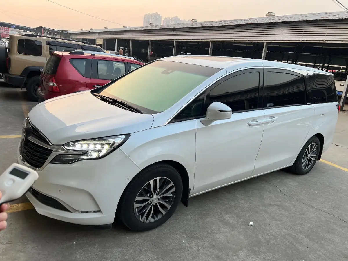 2021 Buick GL8 2.0T 237HP L4 9AT