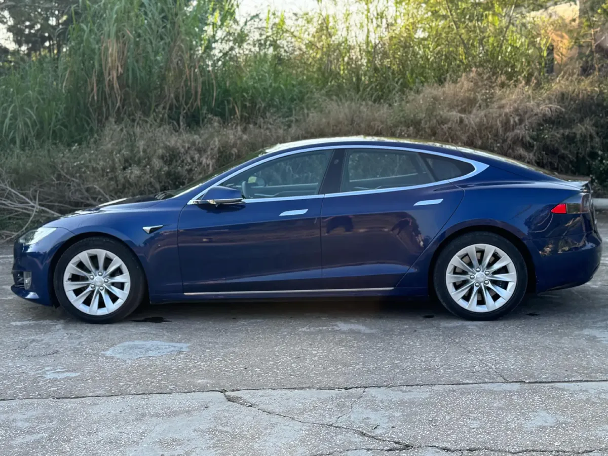 2017 Tesla Model S BEV 75KWH,autocango,china used car exporter,china ev exporter,chinese used car exporter,chinese used ev exporter