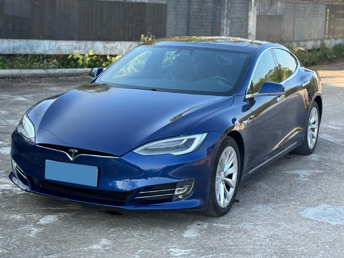 2017 Tesla Model S BEV 75KWH