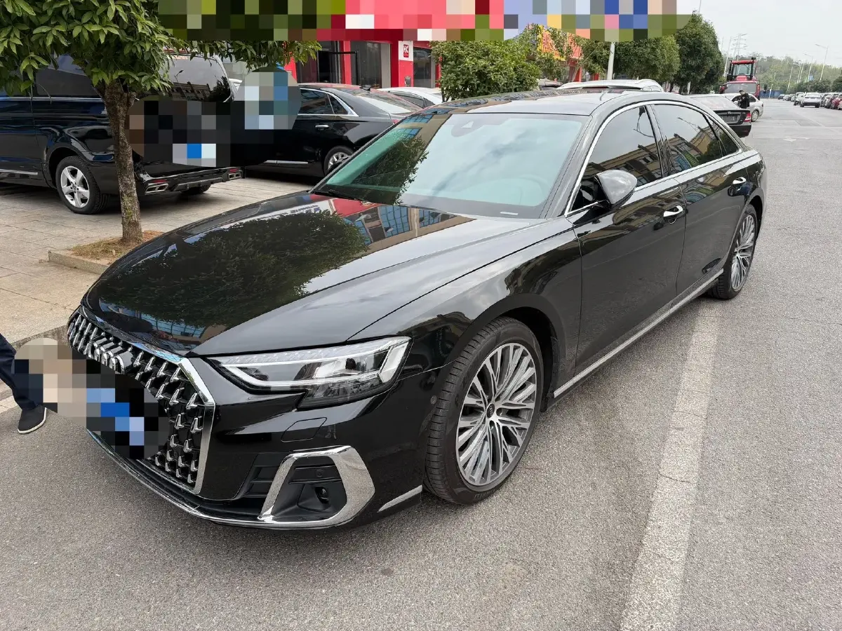 2025 Audi A8 3.0T 286HP V6 8AT