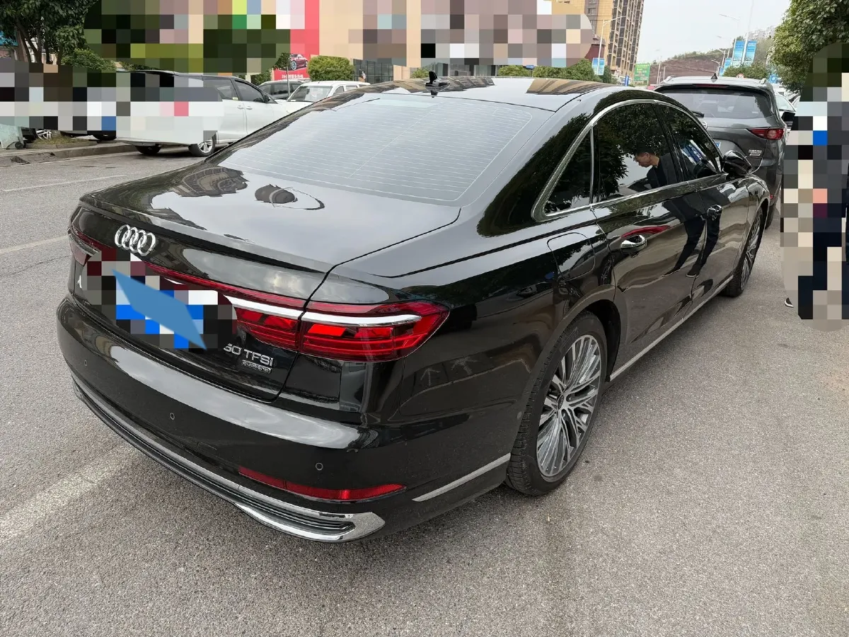 2025 Audi A8 3.0T 286HP V6 8AT,autocango,china used car exporter,china ev exporter,chinese used car exporter,chinese used ev exporter
