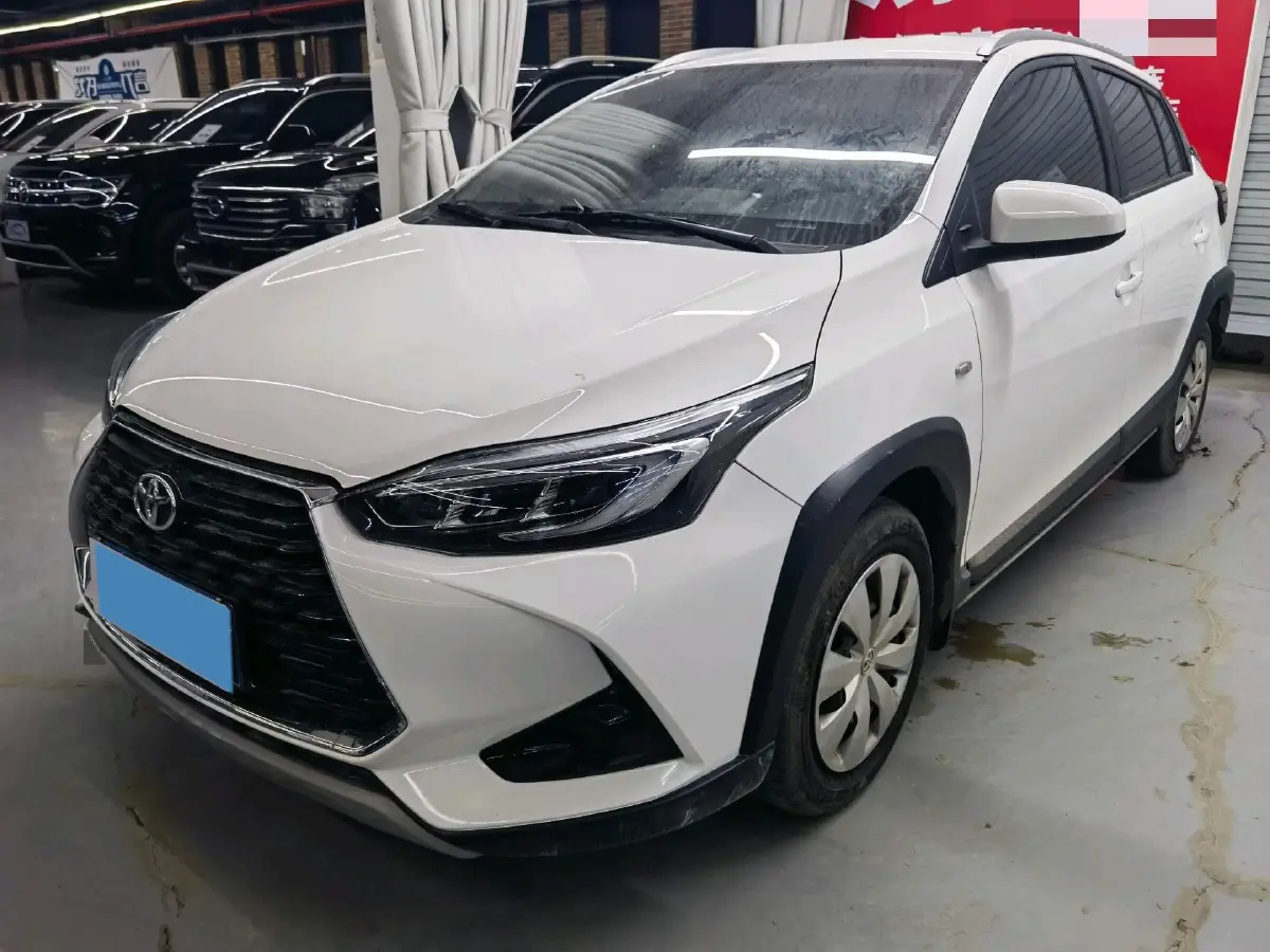 2021 Toyota Yaris L 1.5L 112HP L4 CVT