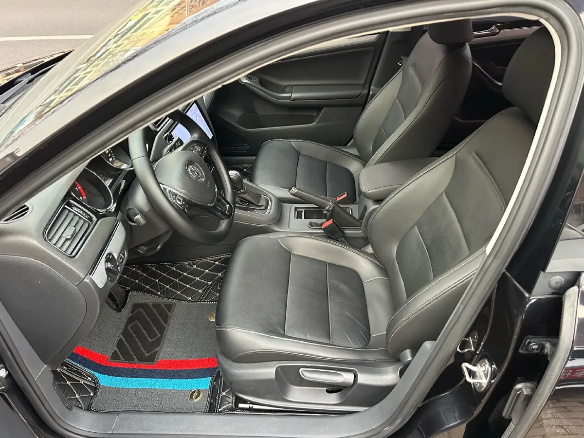 2017 Volkswagen Sagitar 1.6L 110HP L4 6AT,autocango,china used car exporter,china ev exporter,chinese used car exporter,chinese used ev exporter