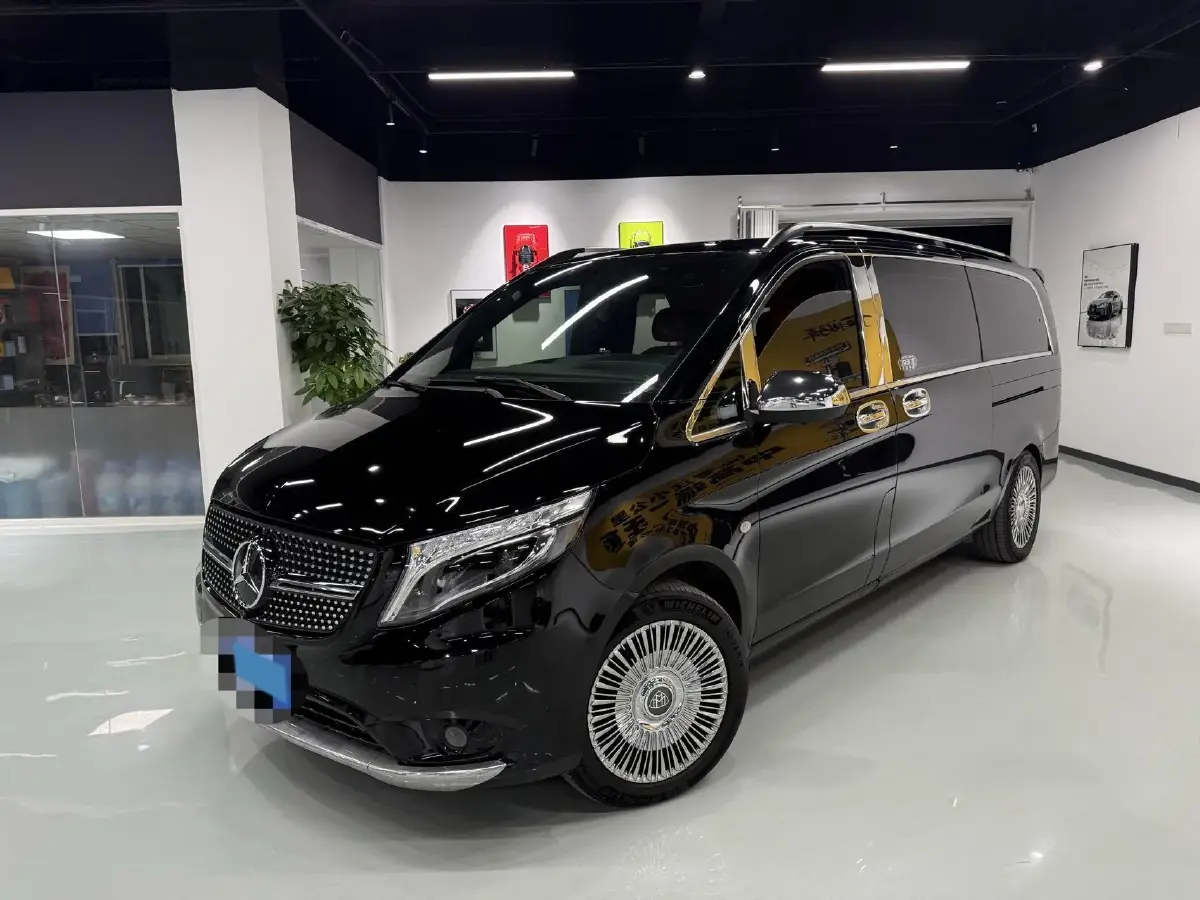 2021 Mercedes-Benz Vito 2.0T 211HP L4 9AT