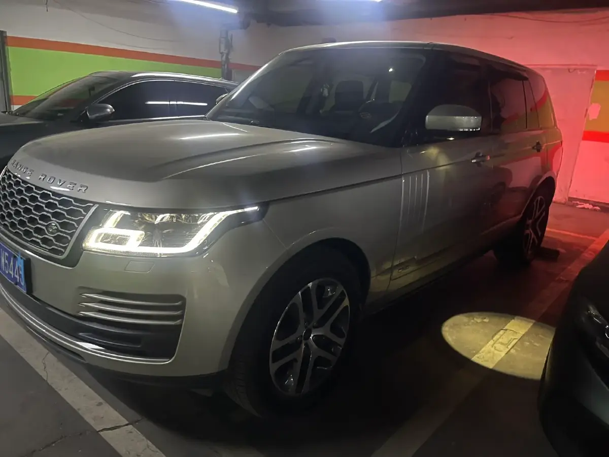 2019 Land Rover Range Rover 3.0T 381HP V6 8AT