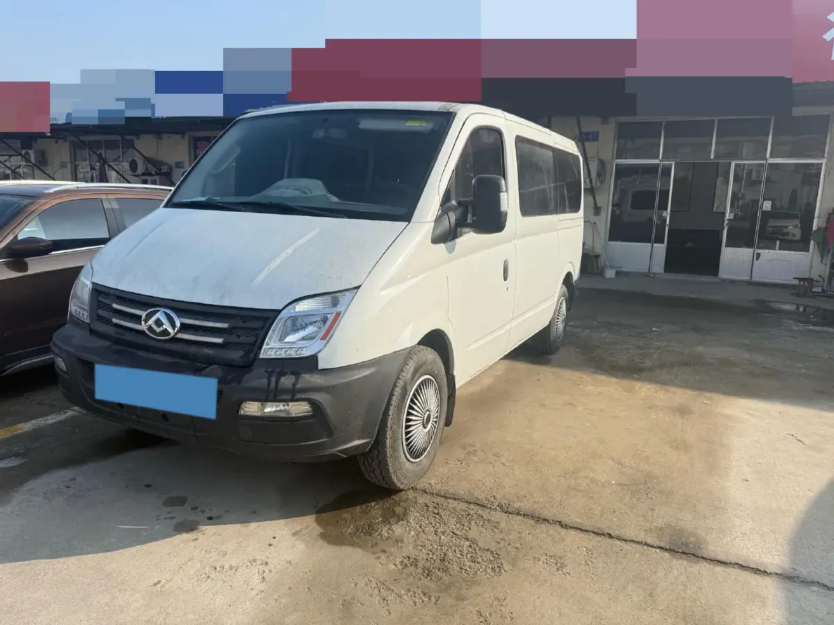 2020 MAXUS XinTu V80 2.5T 136HP L4 6MT