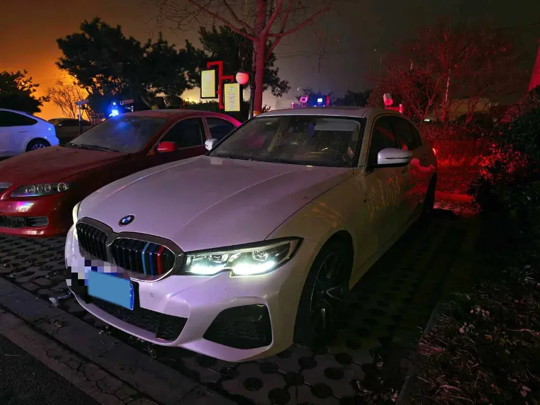 2022 BMW 3 Series 2.0T 184HP L4 8AT