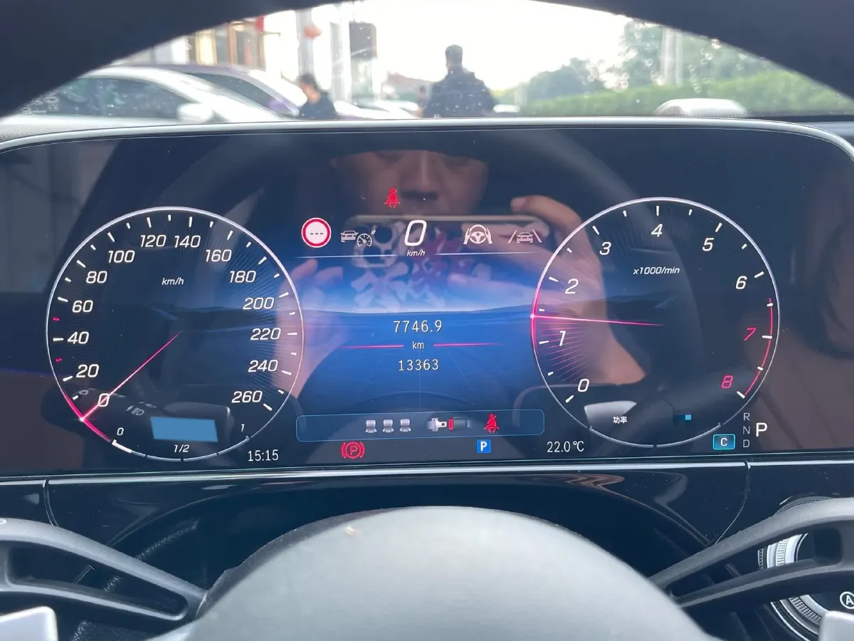 2025 Mercedes-Benz E Class 2.0T 258HP L4 9AT,autocango,china used car exporter,china ev exporter,chinese used car exporter,chinese used ev exporter