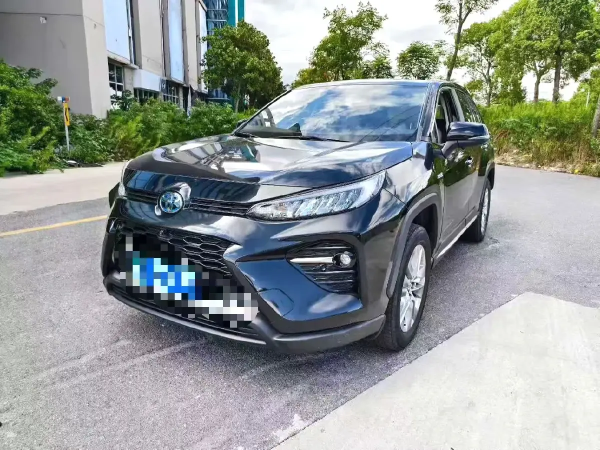 2020 Toyota Wildlander 2.5L 178HP L4 E-CVT Hybrid