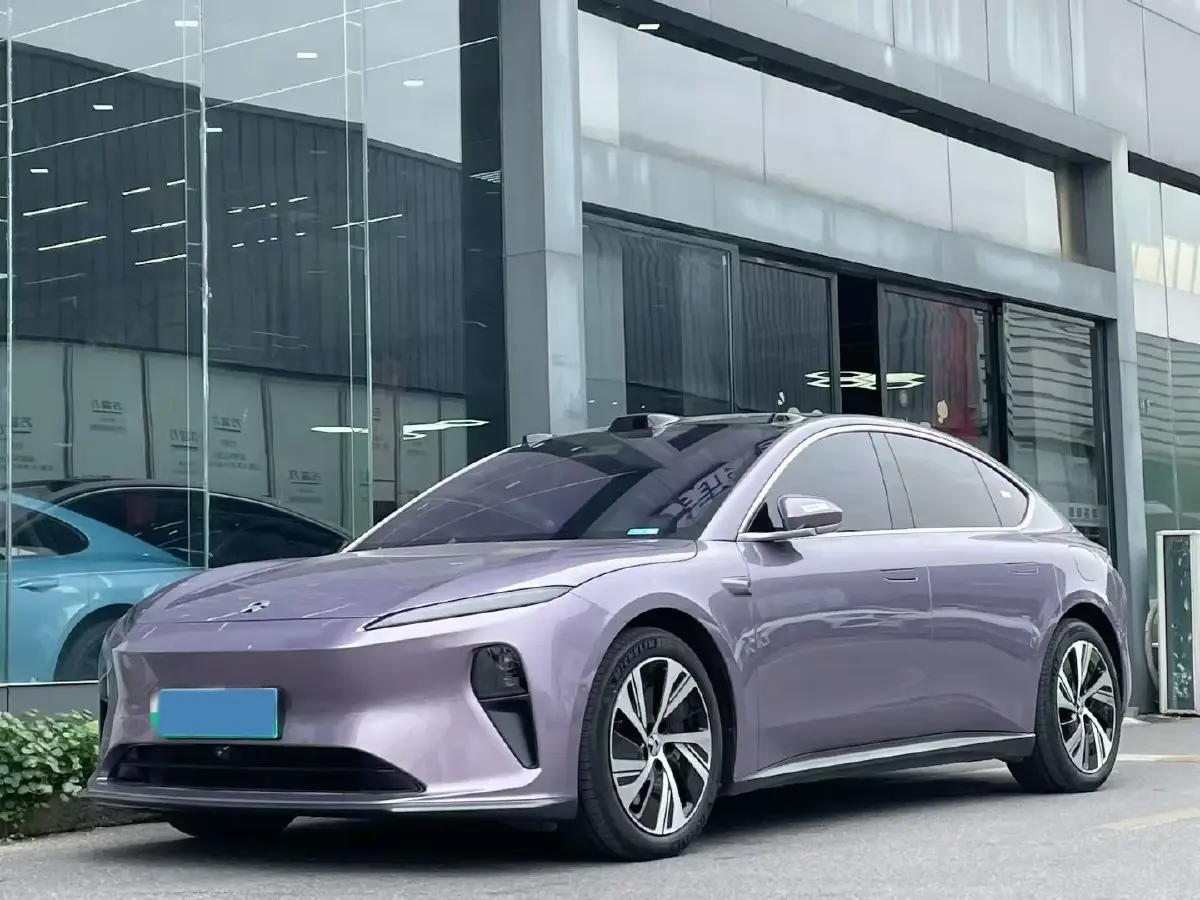2024 NIO ET5 BEV 75KWH