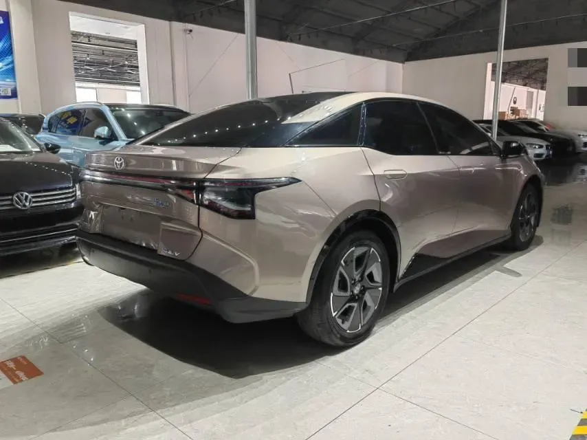 2023 Toyota bZ3 BEV 65.28KWH,autocango,china used car exporter,china ev exporter,chinese used car exporter,chinese used ev exporter