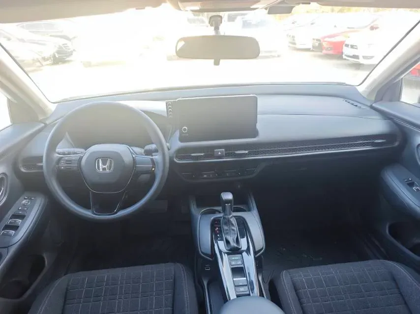 2023 Honda HR-V 1.5T 182HP L4 CVT,autocango,china used car exporter,china ev exporter,chinese used car exporter,chinese used ev exporter