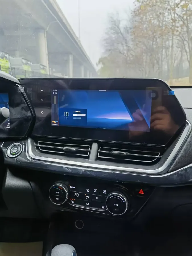 2022 Chevrolet Seeker 1.5T 184HP L4 CVT,autocango,china used car exporter,china ev exporter,chinese used car exporter,chinese used ev exporter