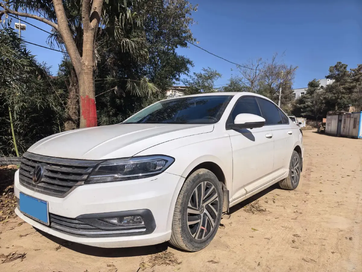 2022 Bestune B70 2.0T 224HP L4 6AT