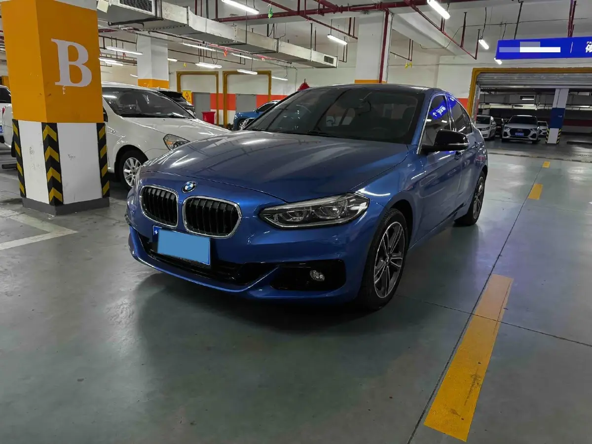 2021 BMW 1 Series 1.5T 140HP L3 7DCT
