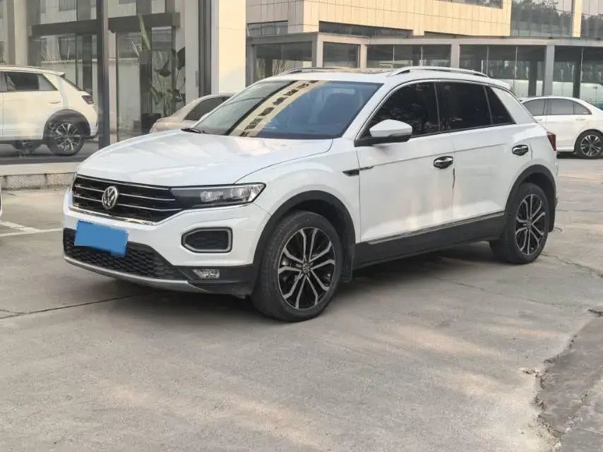 2021 Volkswagen T-Roc 1.4T 150HP L4 7DCT