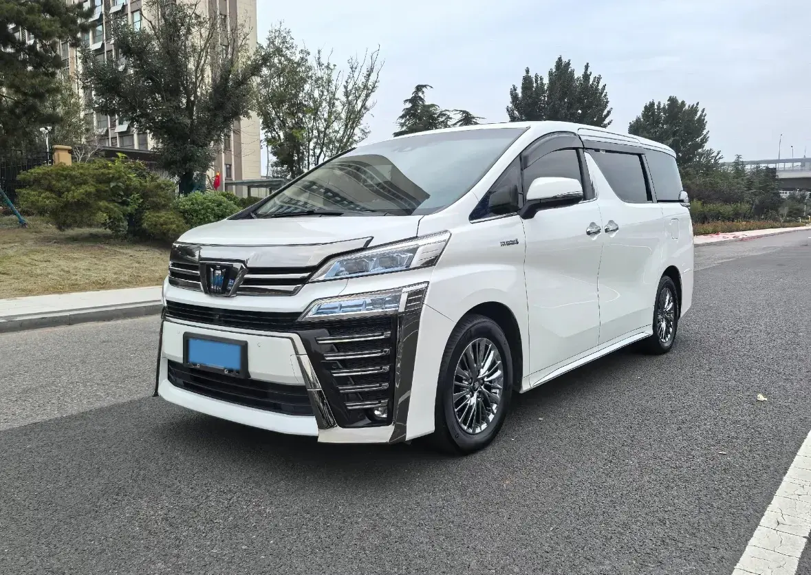 2021 Toyota Vellfire 2.5L 117HP L4 E-CVT Hybrid