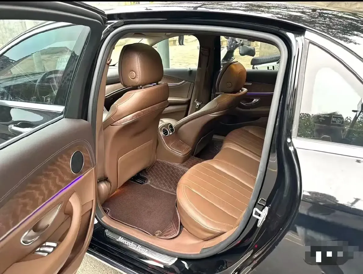 2021 Mercedes-Benz E Class 2.0T 197HP L4 9AT,autocango,china used car exporter,china ev exporter,chinese used car exporter,chinese used ev exporter