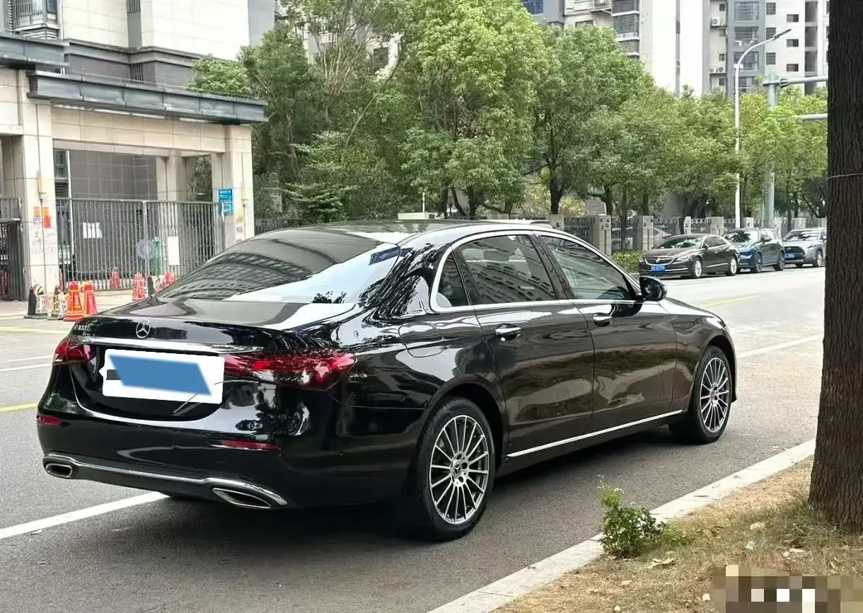 2021 Mercedes-Benz E Class 2.0T 197HP L4 9AT,autocango,china used car exporter,china ev exporter,chinese used car exporter,chinese used ev exporter