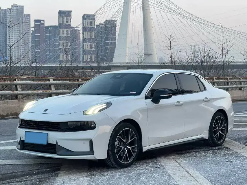 2020 LYNK&CO 03 1.5T 180HP L3 7DCT