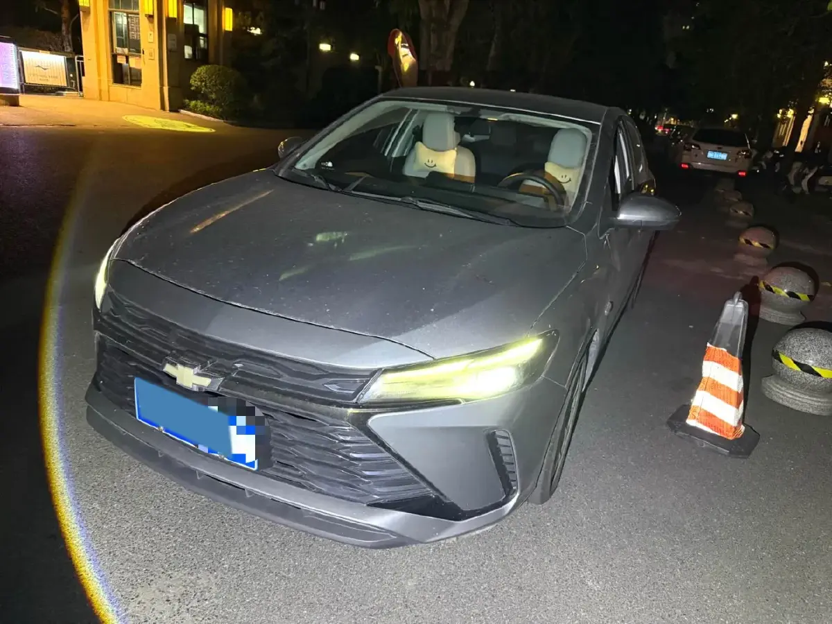 2023 Chevrolet Monza 1.5L 113HP L4 6DCT