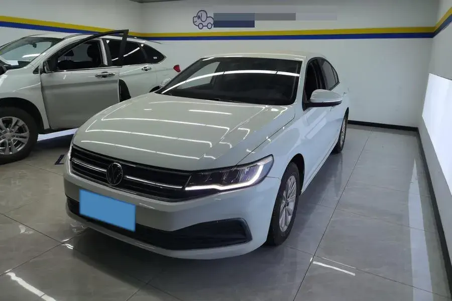 2021 Volkswagen Bora 1.5L 113HP L4 6AT