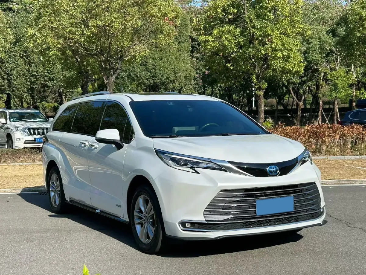 2021 Toyota Sienna 2.5L 192HP L4 E-CVT Hybrid,autocango,china used car exporter,china ev exporter,chinese used car exporter,chinese used ev exporter