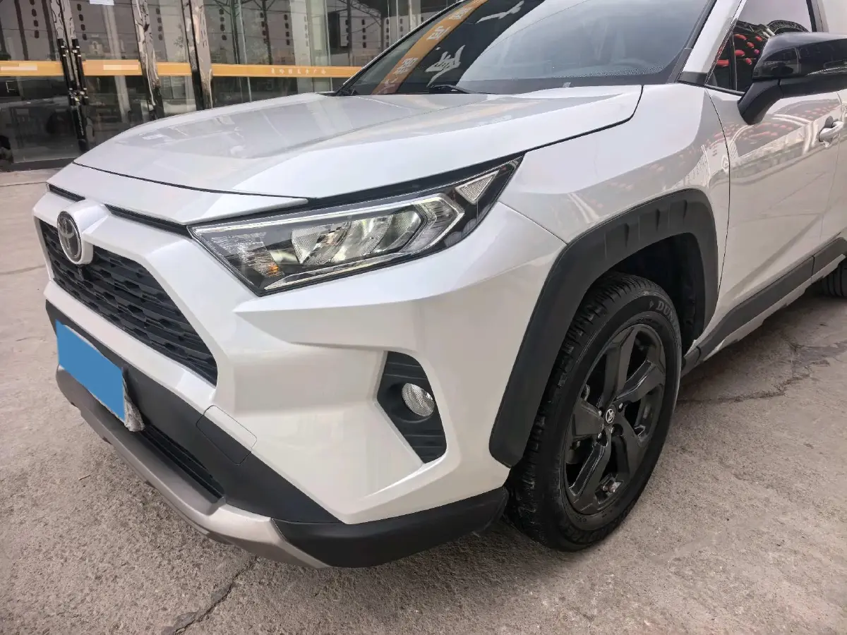 2022 Toyota RAV4 2.0L 171HP L4 CVT