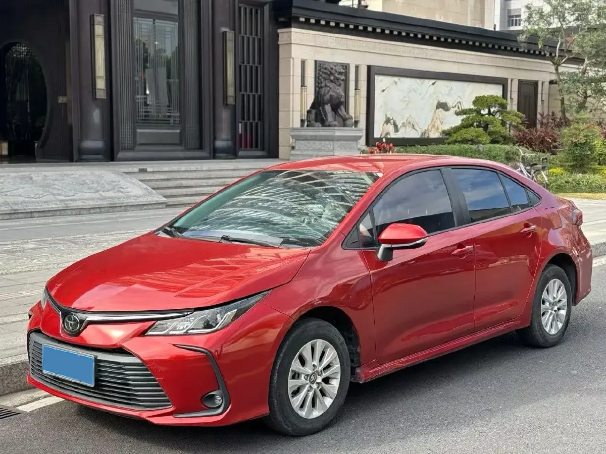 2021 Toyota Corolla 1.2T 116HP L4 CVT
