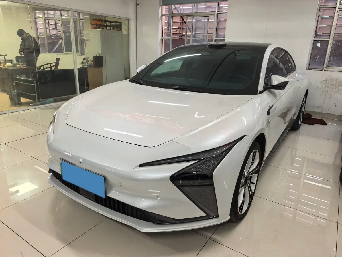 2022 IM L7 BEV 90KWH