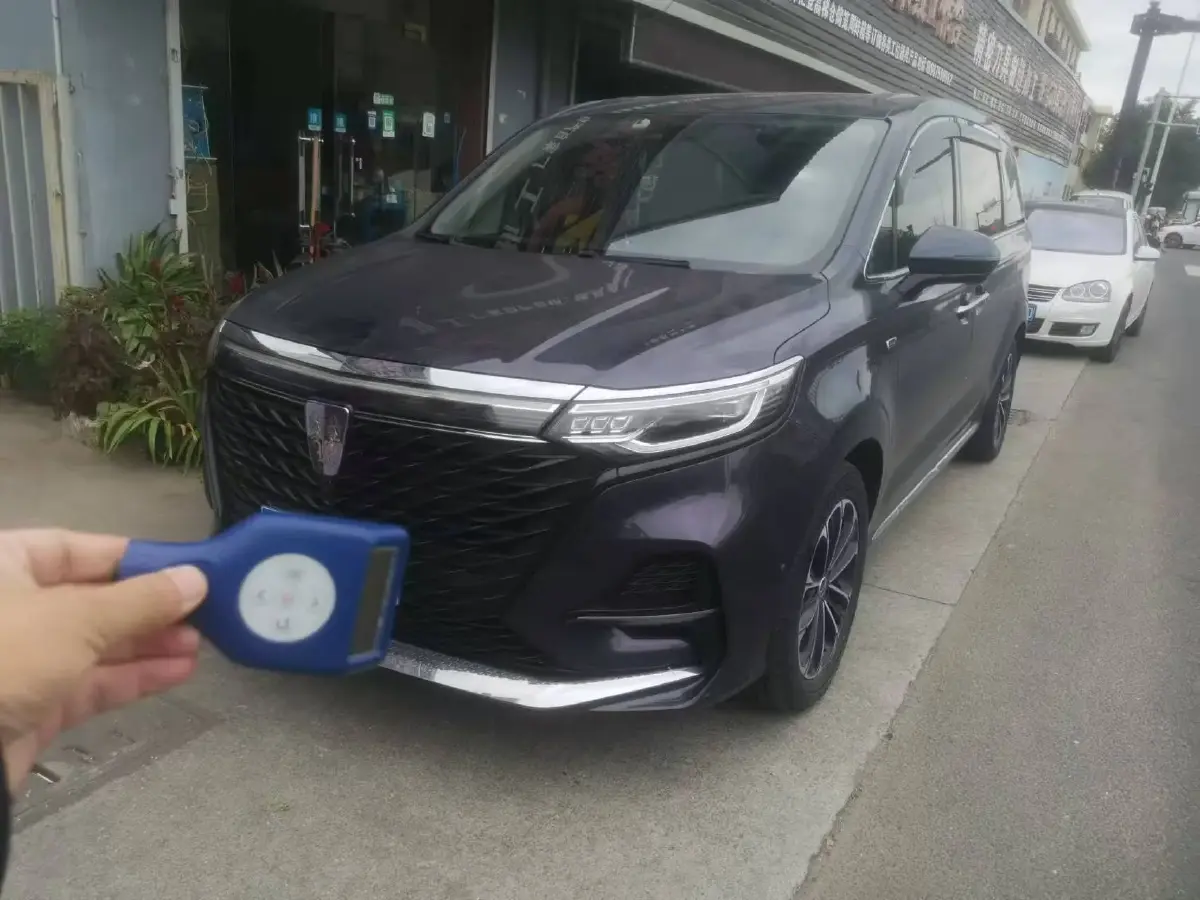 2021 Roewe iMAX8 2.0T 234HP L4 8AT