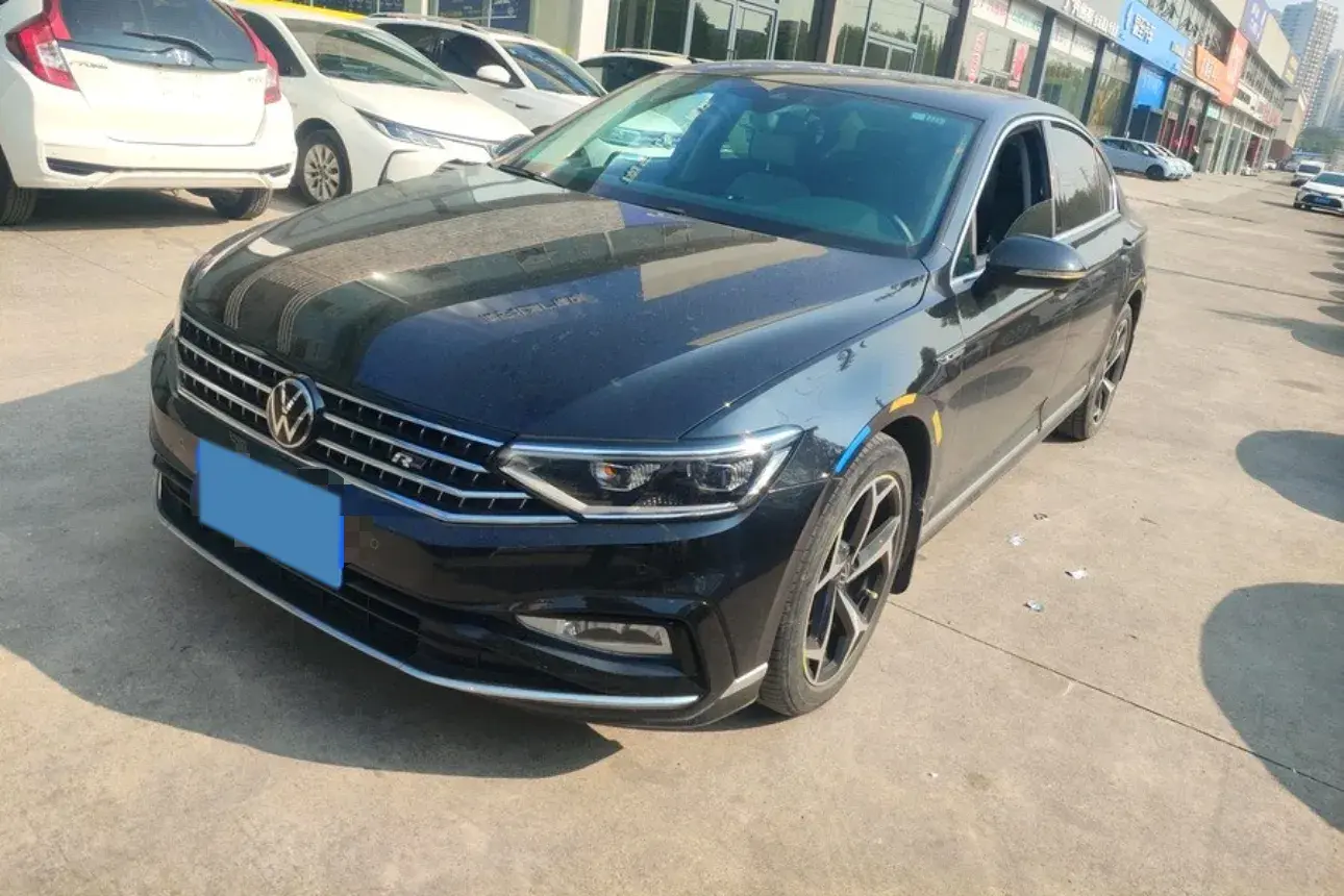 2023 Volkswagen Magotan 2.0T 186HP L4 7DCT