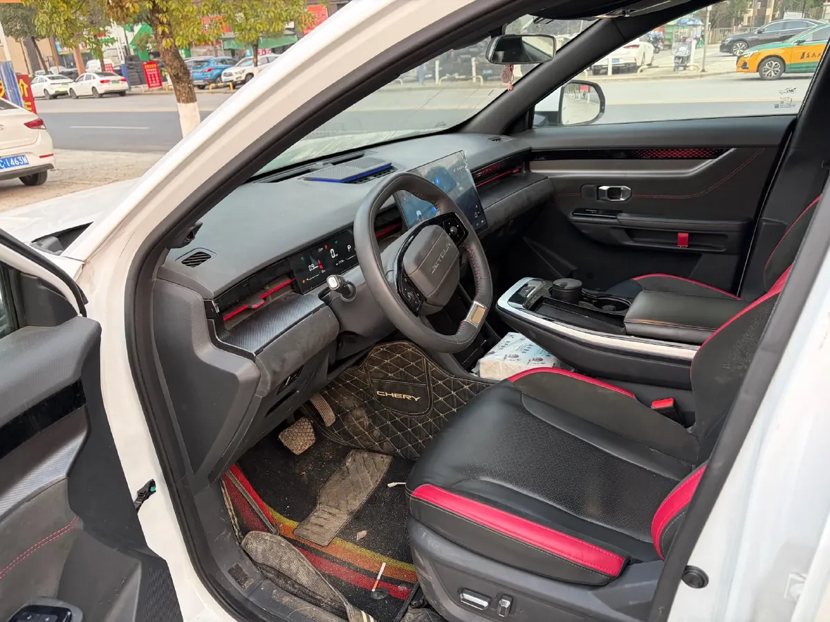 2022 Jetour DASHING 1.6T 197HP L4 7DCT,autocango,china used car exporter,china ev exporter,chinese used car exporter,chinese used ev exporter