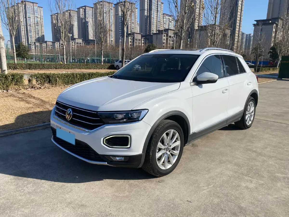 2021 Volkswagen T-Roc 1.4T 150HP L4 7DCT