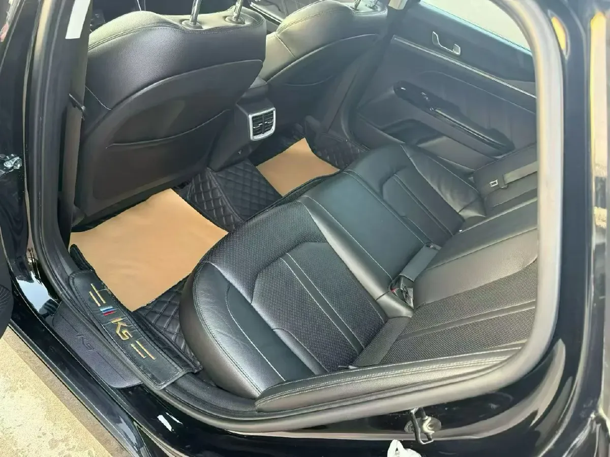 2020 Kia K5 2.0T 240HP L4 8AT,autocango,china used car exporter,china ev exporter,chinese used car exporter,chinese used ev exporter