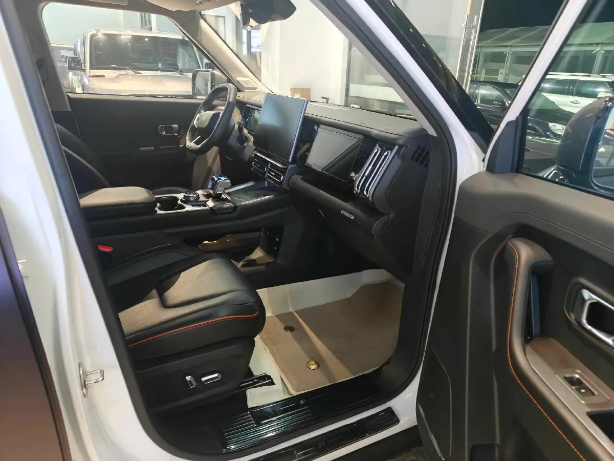 2025 Jetour ShanHai T1 1.5T 156HP L4 1DHT PHEV,autocango,china used car exporter,china ev exporter,chinese used car exporter,chinese used ev exporter