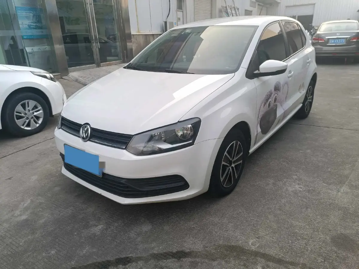 2016 Volkswagen Polo 1.4L 90HP L4 5MT