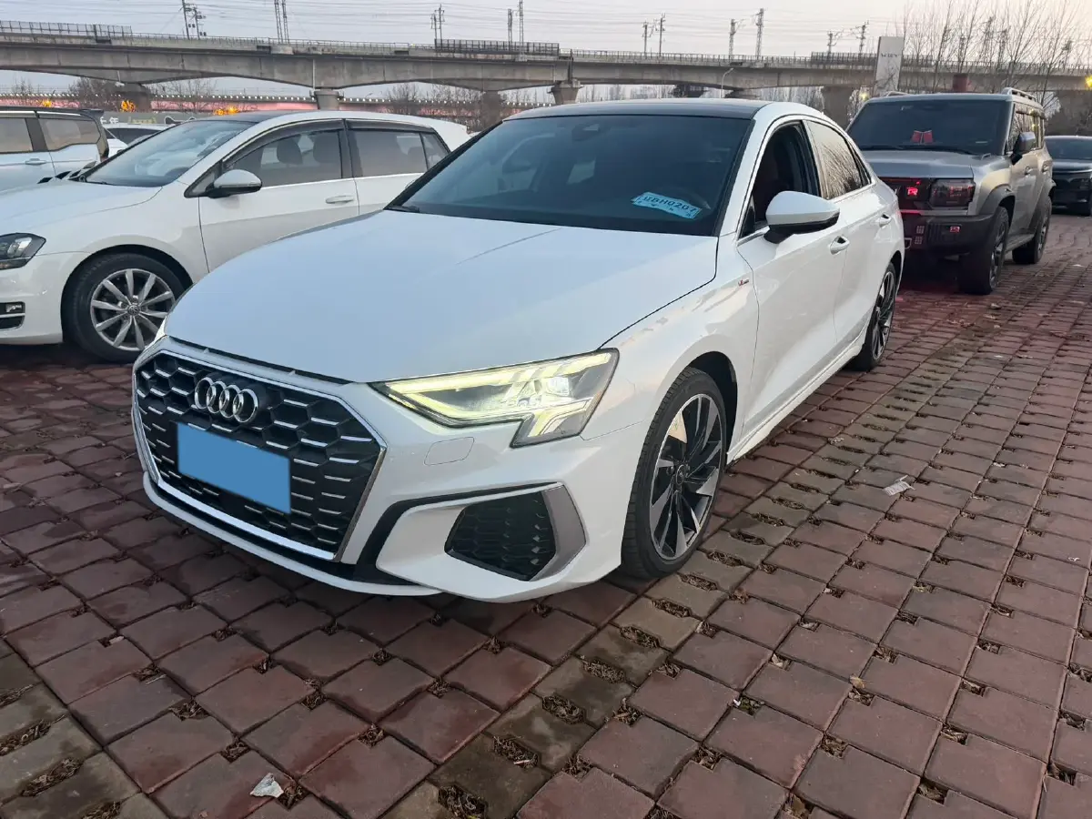 2023 Audi A3 1.4T 150HP L4 7DCT