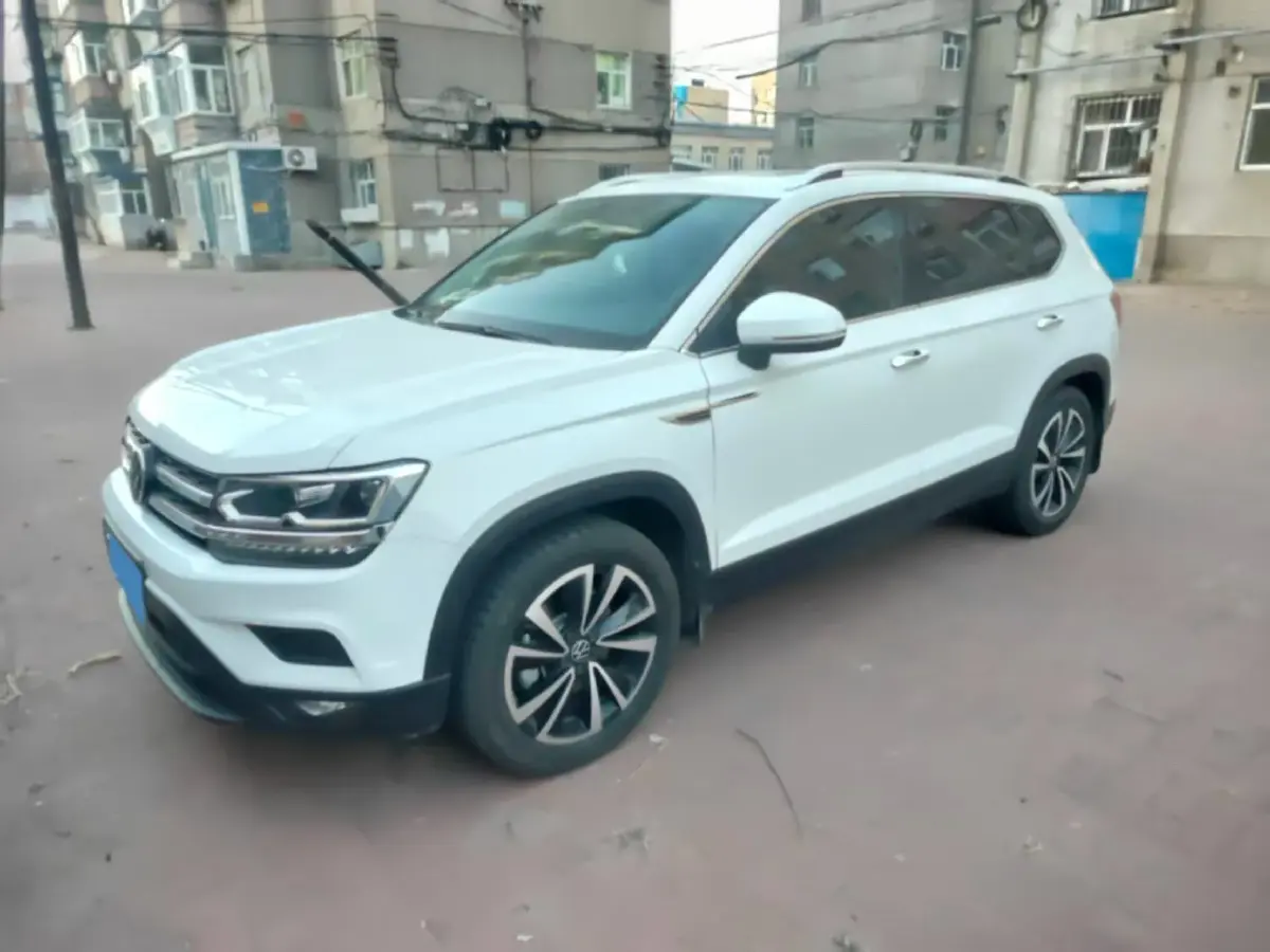 2021 Volkswagen Tharu 1.4T 150HP L4 7DCT