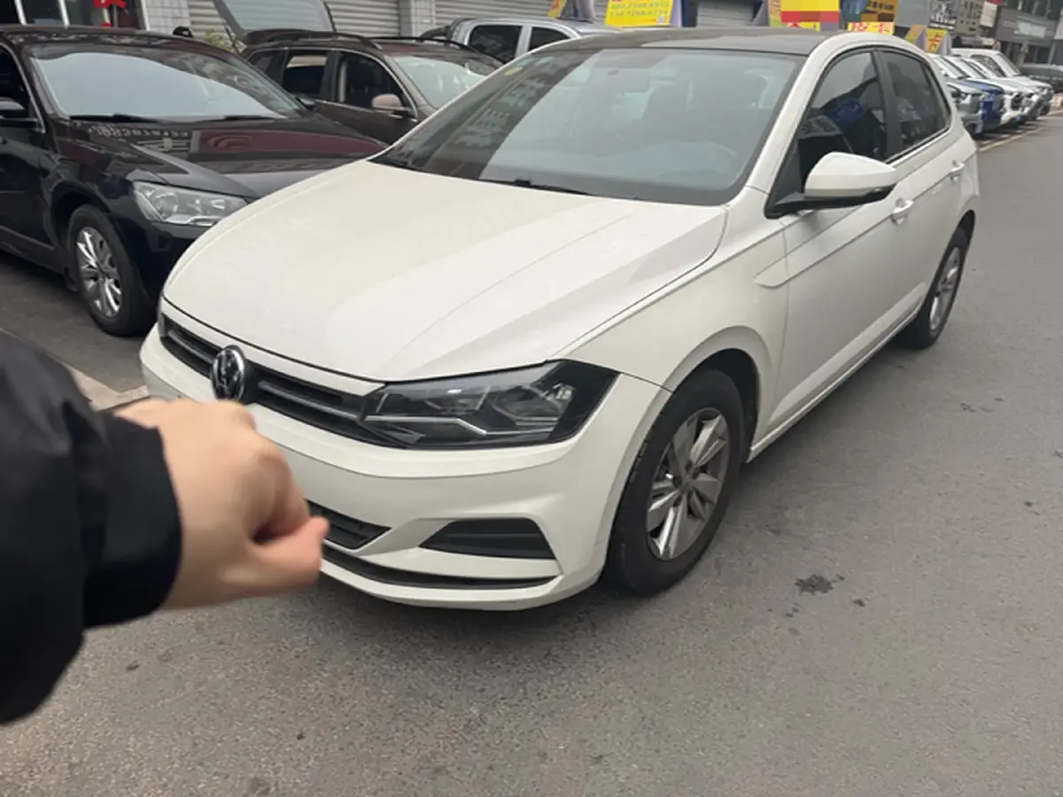 2019 Volkswagen Polo 1.5L 113HP L4 6AT