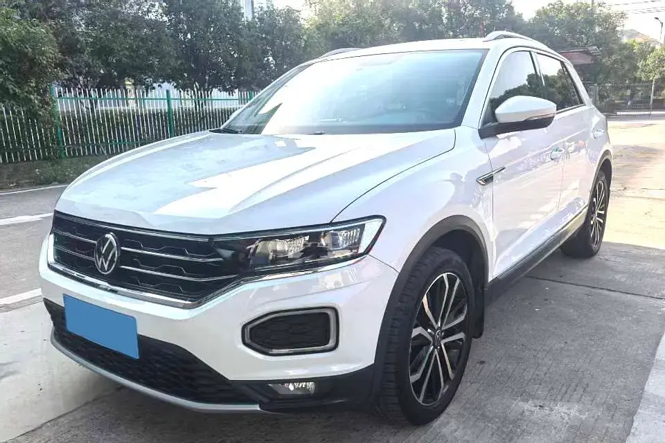 2021 Volkswagen T-Roc 1.4T 150HP L4 7DCT