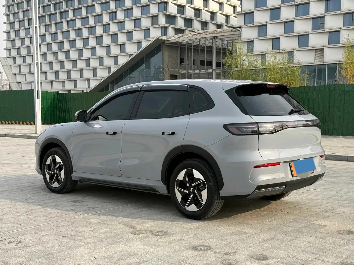 2024 LanDian E5 1.5L 110HP L4 E-CVT PHEV 17.52KWH,autocango,china used car exporter,china ev exporter,chinese used car exporter,chinese used ev exporter