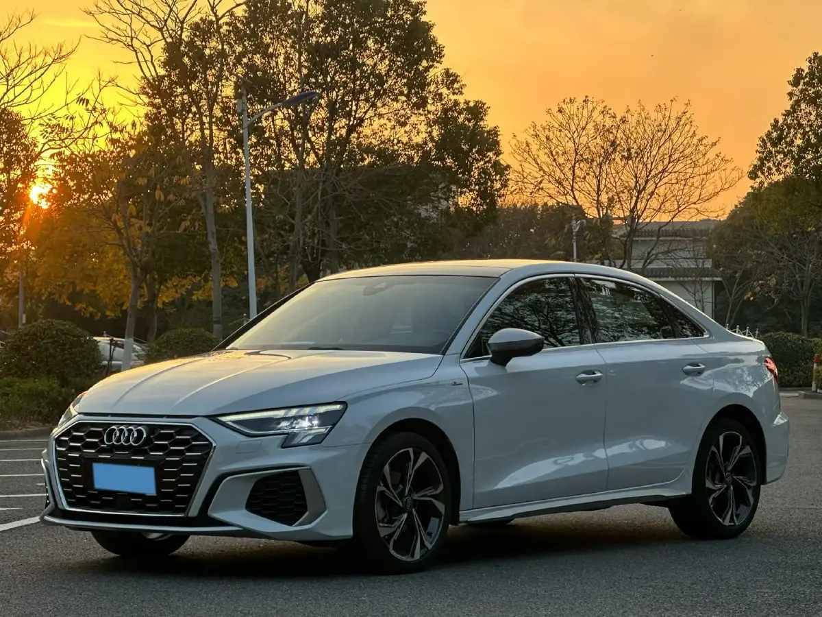 2021 Audi A3 1.4T 150HP L4 7DCT